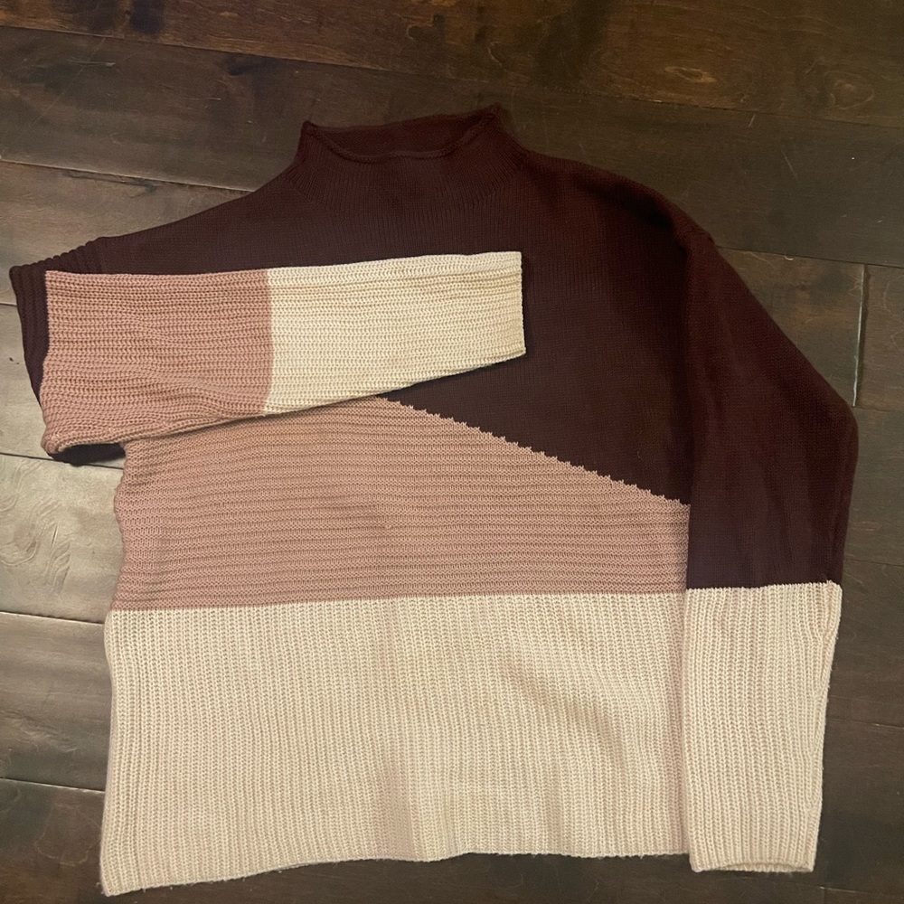 Mauve, Pink, Wine M Sweater.